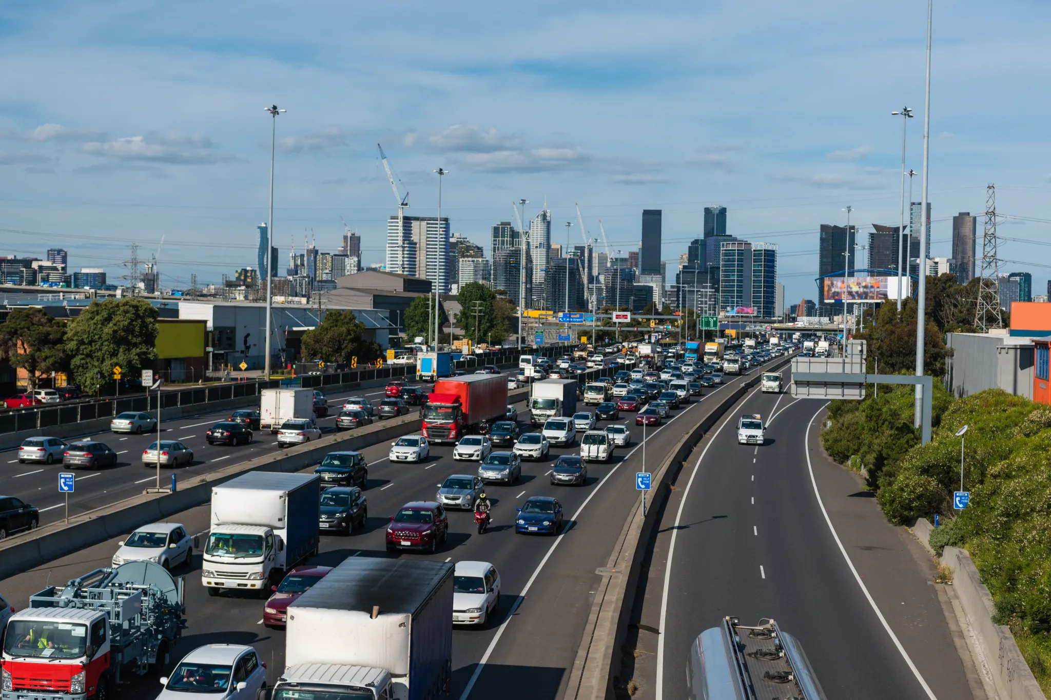 Westgate-Freeway-AaronMcAuleyPhotography-and-iStock-2048x1365